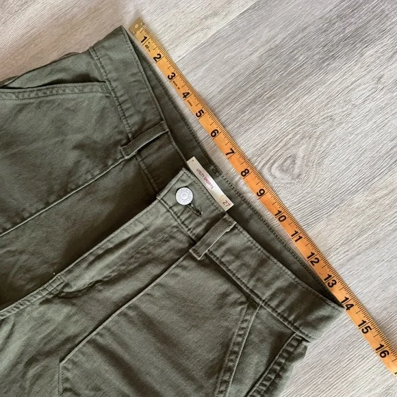 Levi’s Army Olive Green Utility Cotton Stretch Shorts Gorpcore Casual Cool Sz 27 - Picture 9 of 10